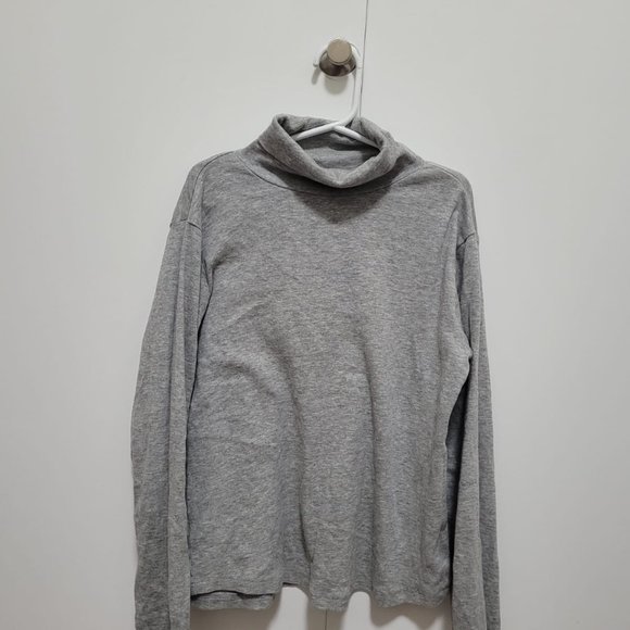 Grey Turtle Neck - Picture 4 of 4